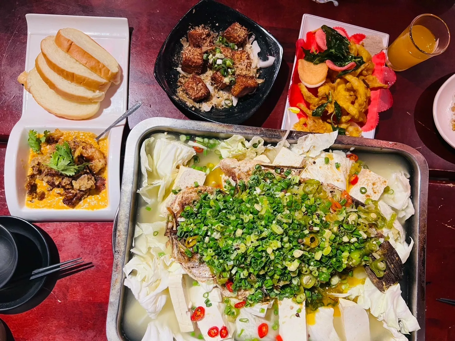 【台北東區美食】市民大道聚餐熱炒推薦 中國風完鍋子熱炒 重慶