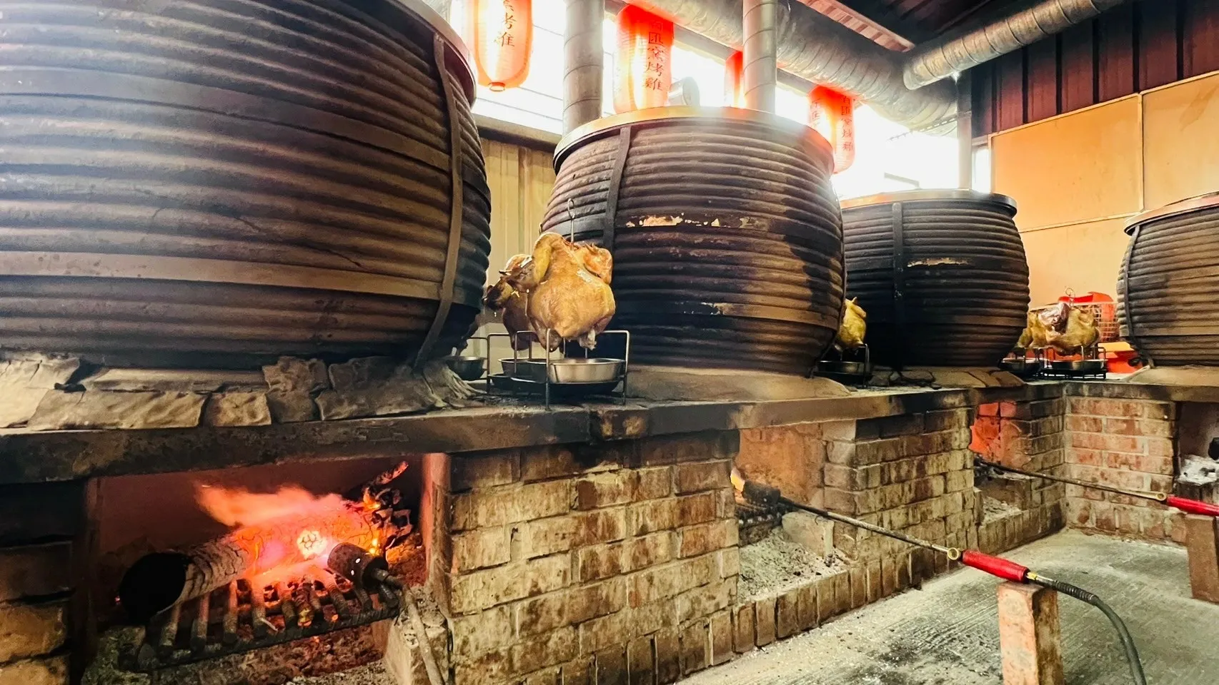 LINE_ALBUM_宜蘭美食推薦百匯窯烤雞餐廳蟬聯十大美食餐廳_241209_72.jpg