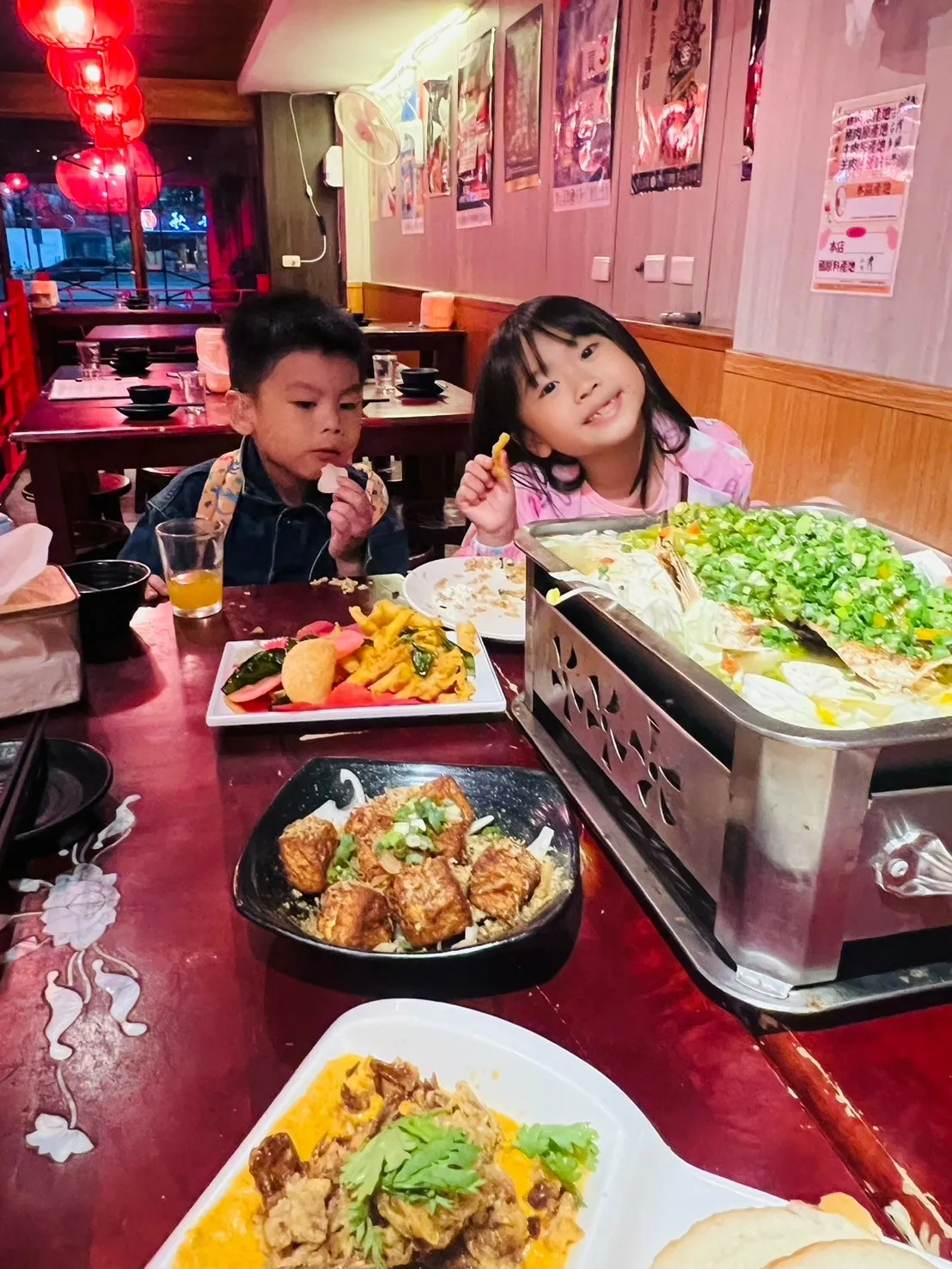 【台北東區美食】市民大道聚餐熱炒推薦 中國風完鍋子熱炒 重慶